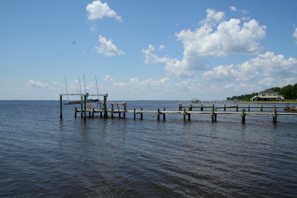 1672 Old Pamlico Beach Rd. E., Belhaven, NC 27810 Waterfront